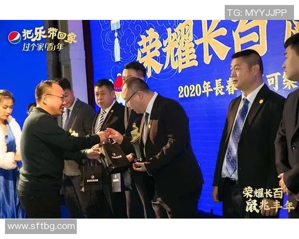 南京篮球队的荣耀之路：从艰辛奋斗到冠军赛的辉煌历程